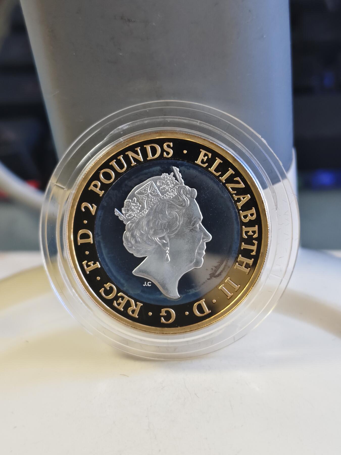 第179期拍卖【长期征集拍品】 英国2016年陆军士兵2英镑双色镀金精制纪念银币,925银镀金，12克，发行5000枚