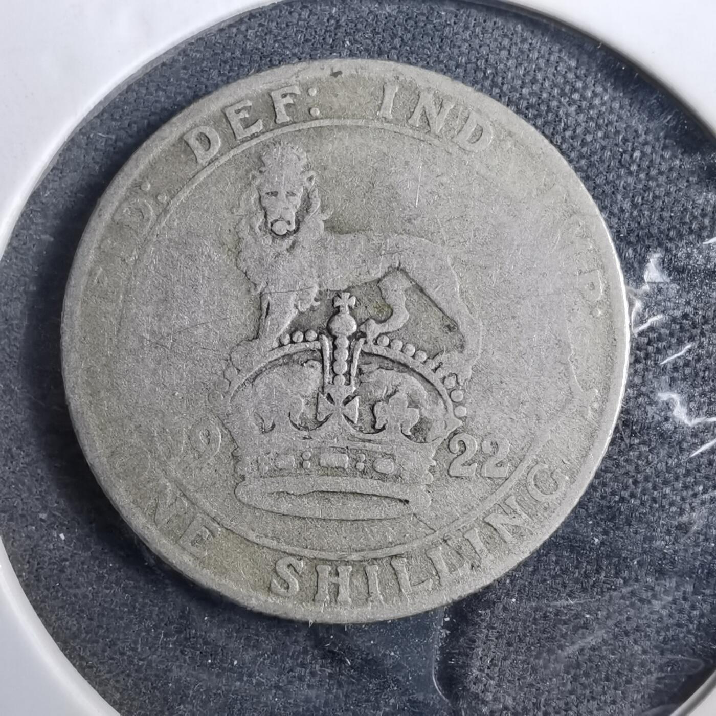 沼泽如烟--第882场 英国1922年1先令银币