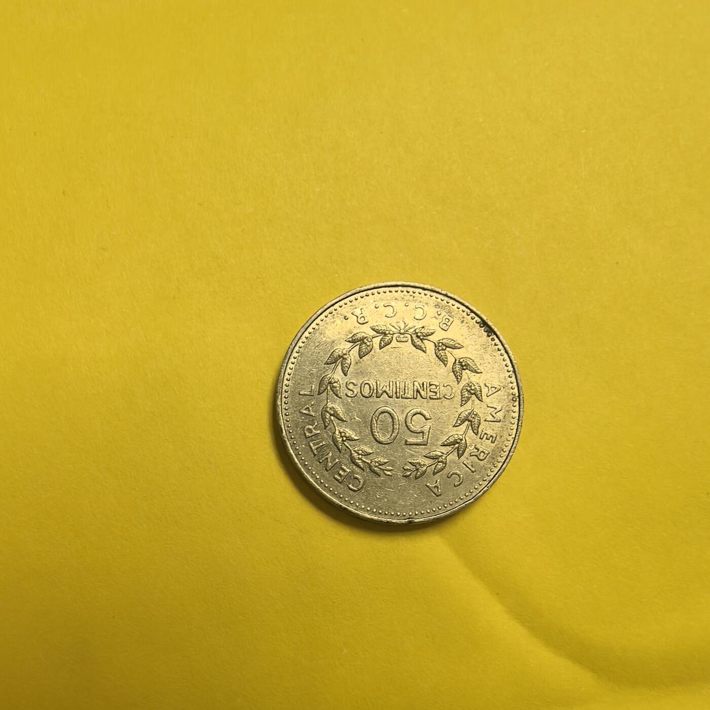 泡泡币外币第十三场可代拍15038385335微信 1978年哥斯达黎加50分。