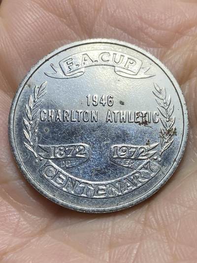 2025年第一百一十七场(总第一百四十三场）外国好品散币(免佣金) 英国🇬🇧1972年纪念章，直径27.2毫米，厚1.8毫米，重8.01克(足总杯百年纪念章)