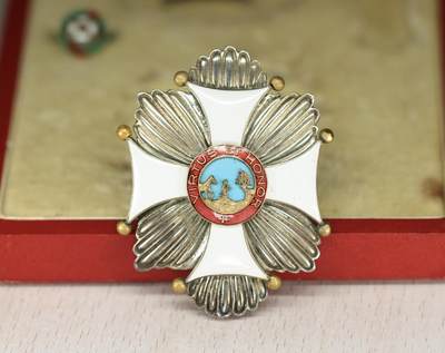 大猫徽章拍卖 第281期 - 德国巴伐利亚军功勋章 St. Hubertus de Lorraine et du Barrois（胡贝图斯勋章)大军官级 领章和星芒章，带略杯mini章，银质，带原盒，带厂标。