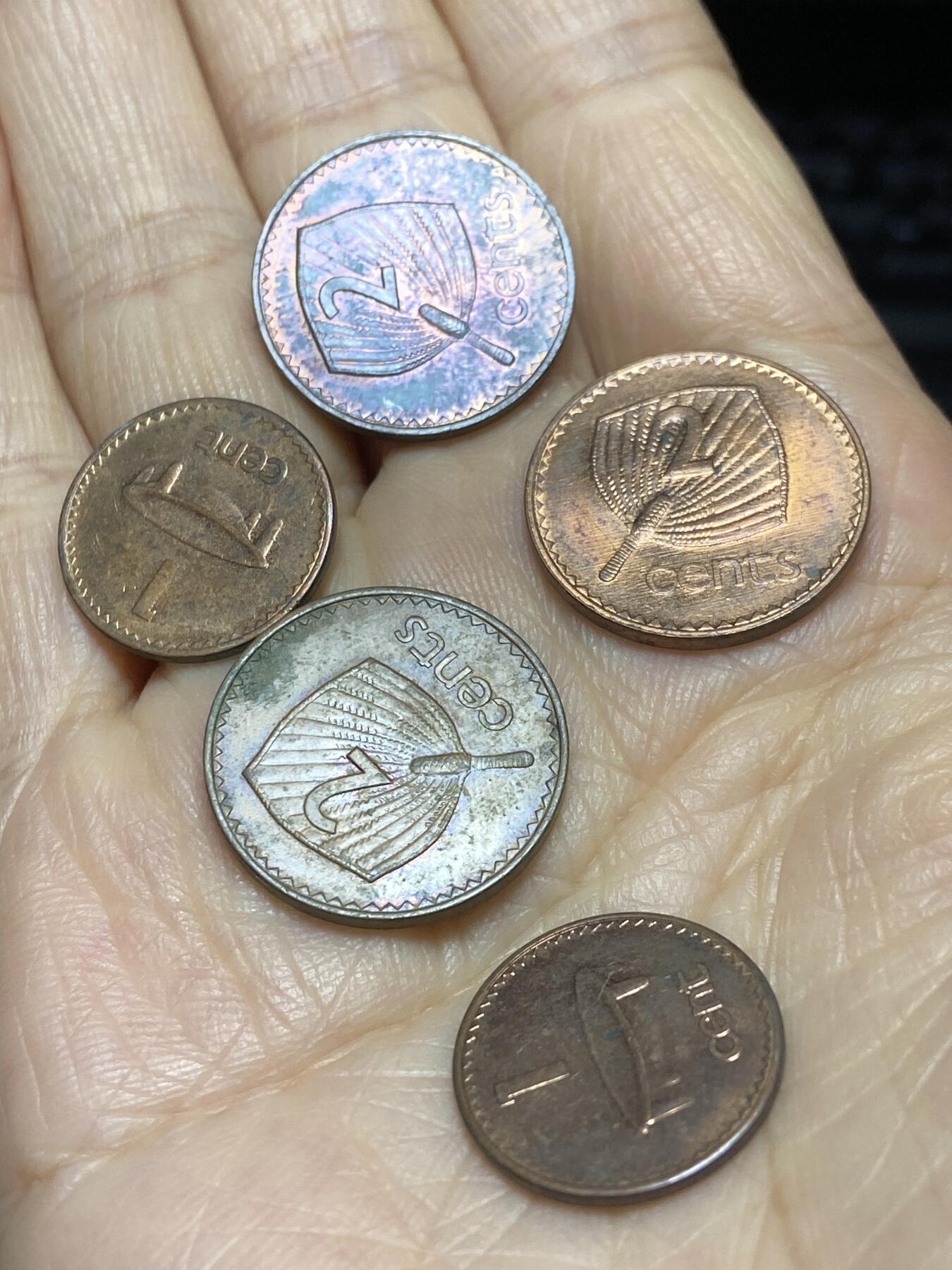 2025年第一百一十七场(总第一百四十三场）外国好品散币(免佣金) 斐济🇫🇯5枚：1981年1995年1980年2分，1999年2001年1分