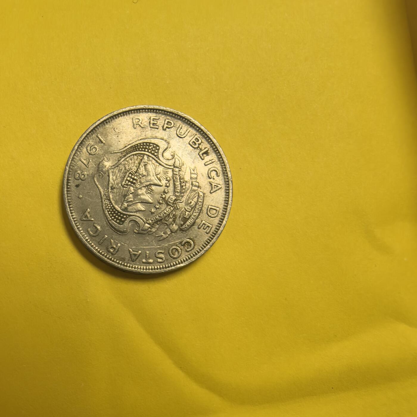 泡泡币外币第十三场可代拍15038385335微信 哥斯达黎加2元。