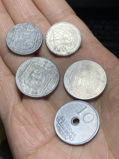 2025年第一百一十七场(总第一百四十三场）外国好品散币(免佣金) 散币5枚：塞浦路斯🇨🇾1982年5分，罗马尼亚2001年1000列伊，西班牙🇪🇸1945年5分，1945年10分