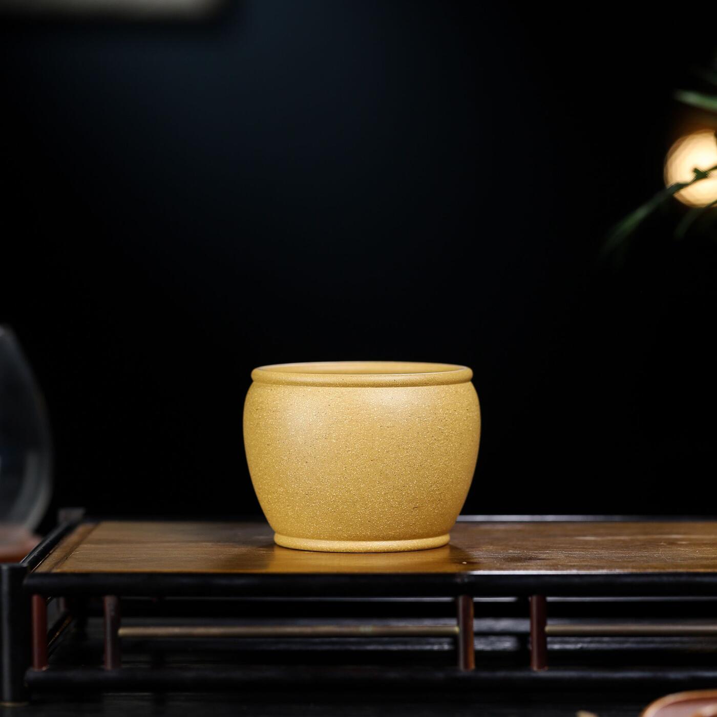 听雨轩（七） 宜兴纯原矿黄金段泥主人杯 手工墨绘十八罗汉  8.4*6.6容量220cc