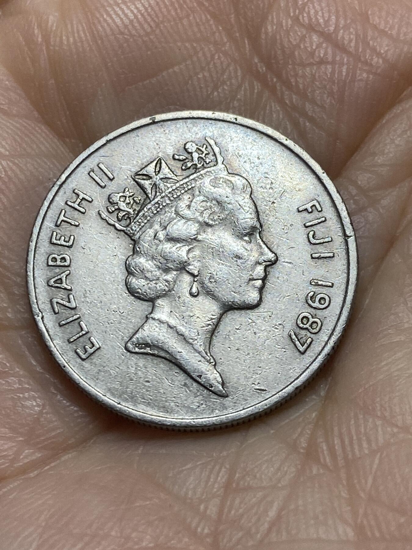 2025年第一百一十七场(总第一百四十三场）外国好品散币(免佣金) 斐济🇫🇯1987年10分(伊丽莎白二世中年高冠)