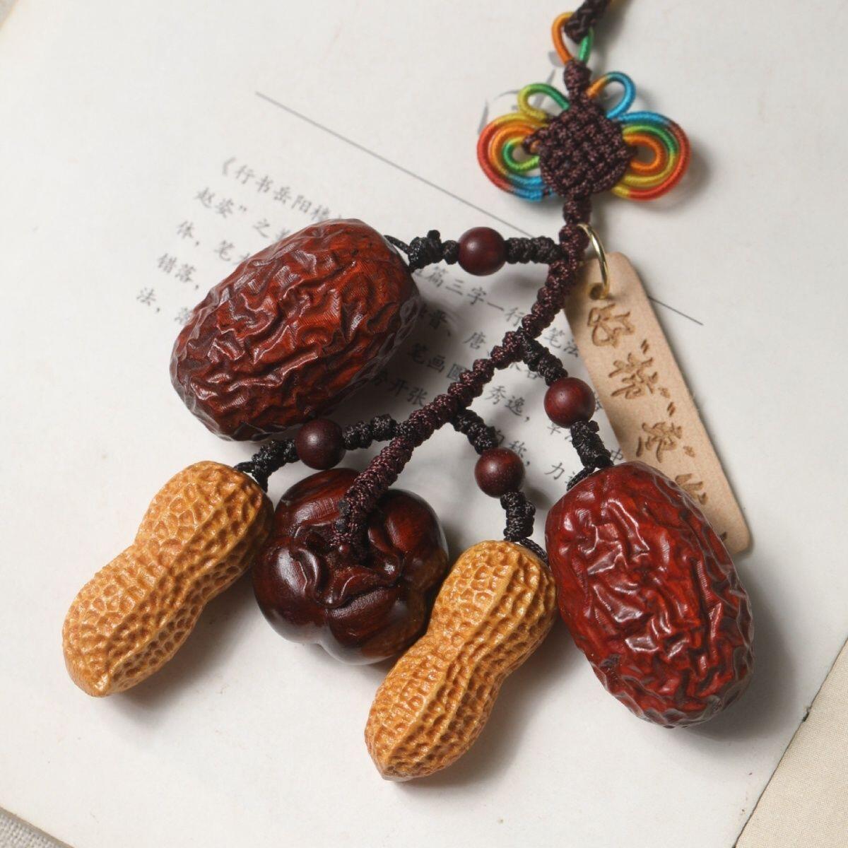 听雨轩（八） 紫檀柿子 红枣  黄金檀花生挂件
