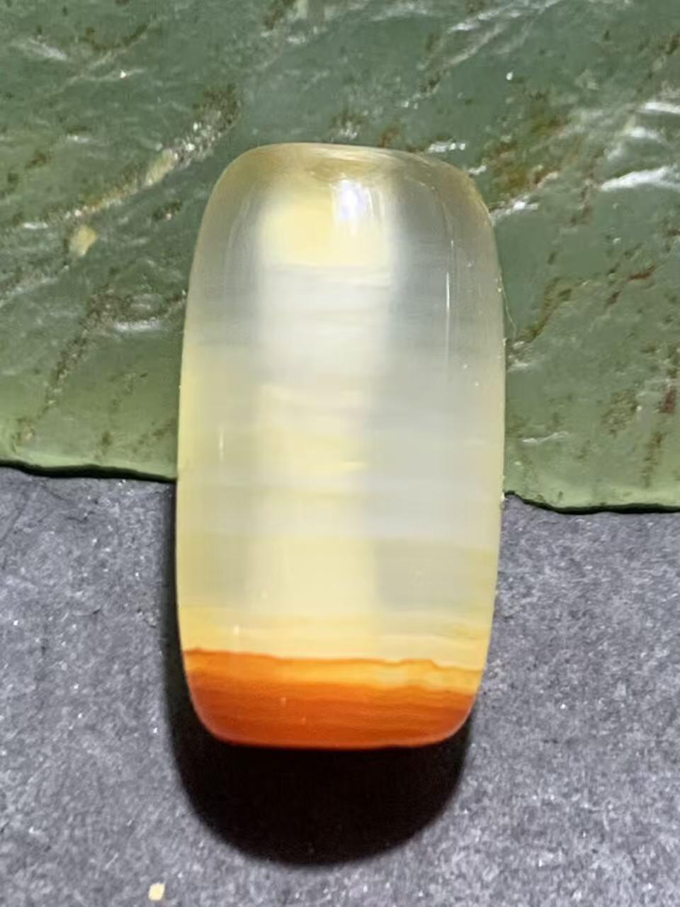 高玉化千层纹缠丝玛瑙随形通货桶珠一个，，