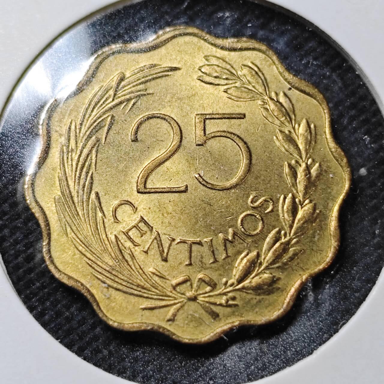 KK钱币收藏小铺  第359场  2月预留时间 周末发货 1953乌拉圭25分好品铜币