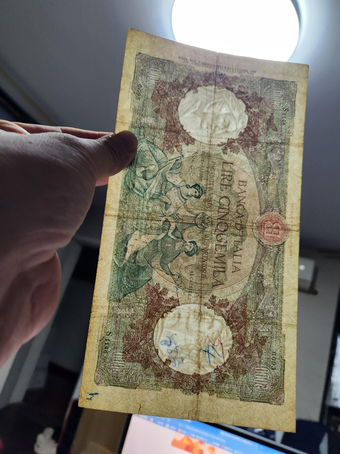 10月25号晚上8点 外国纸币自动截拍第45场 意大利5000稀少品种 诗人但丁