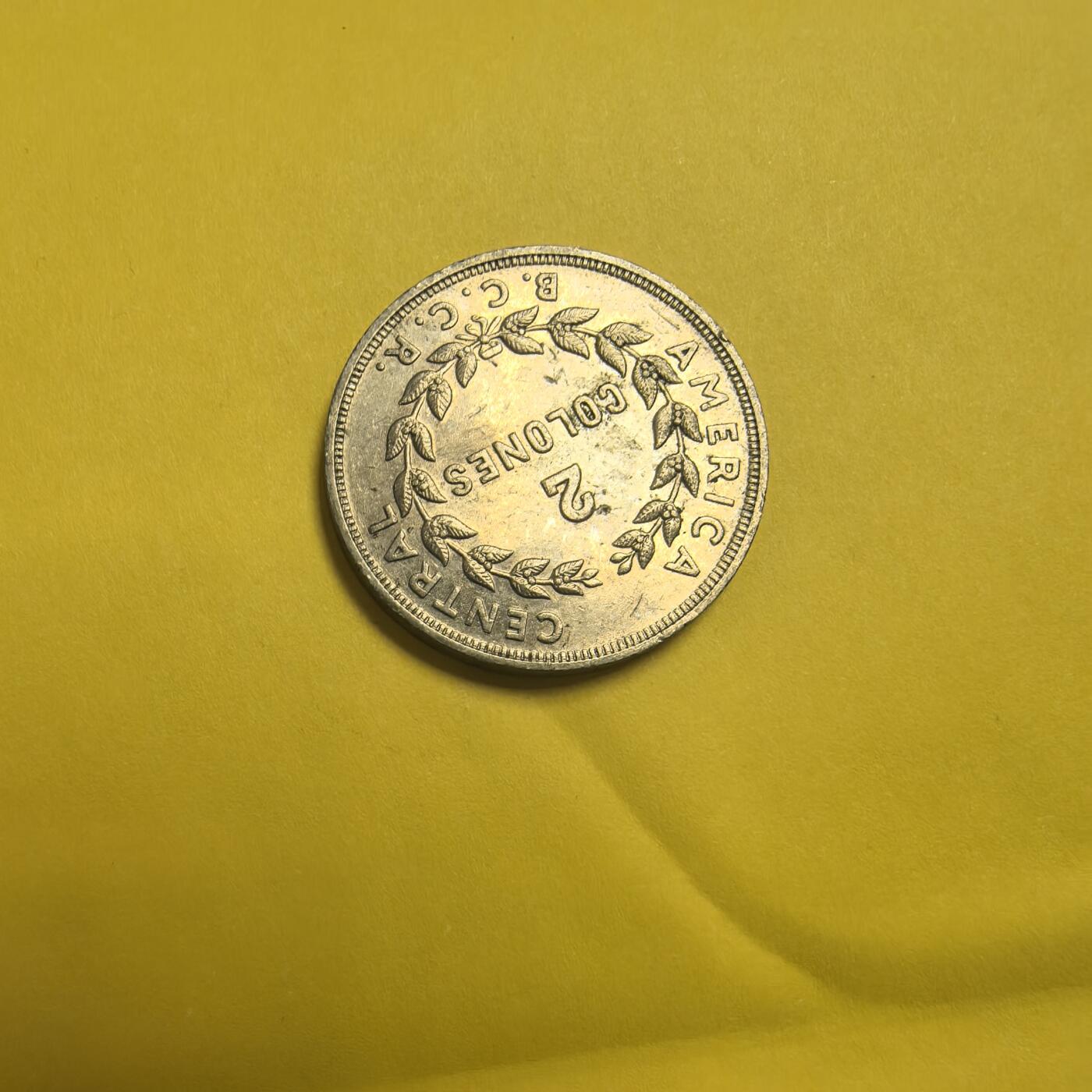 泡泡币外币第十三场可代拍15038385335微信 哥斯达黎加2元。