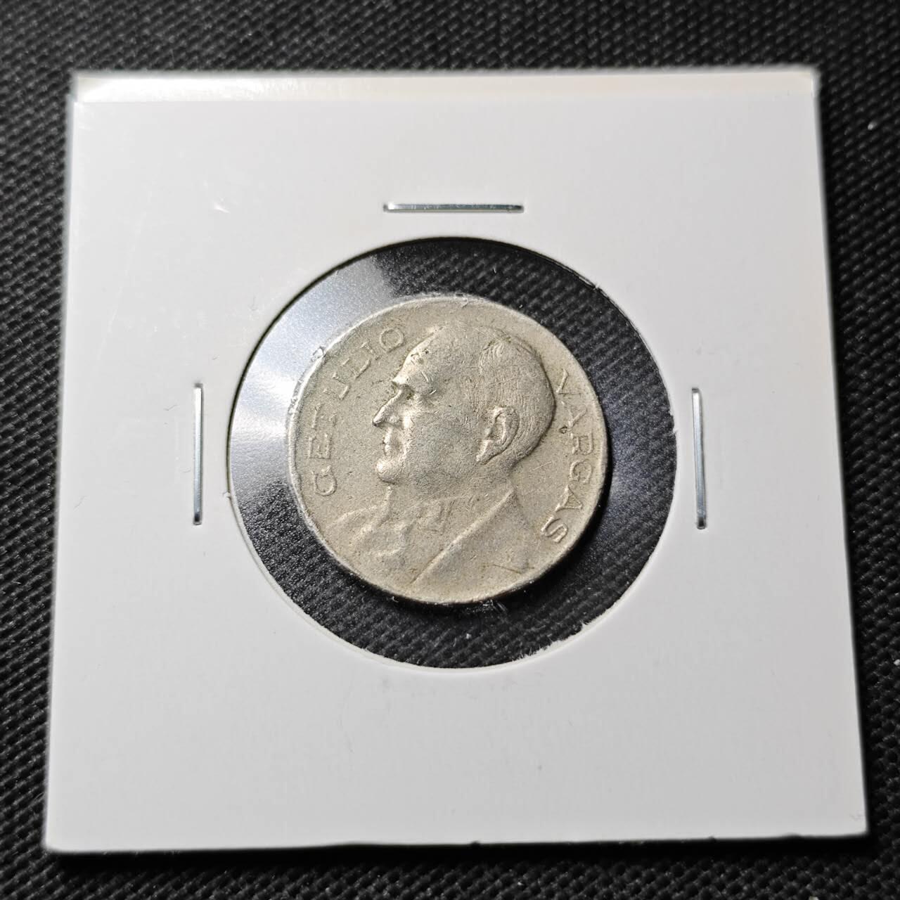 KK钱币收藏小铺  第359场  2月预留时间 周末发货 1940巴西300瑞斯 