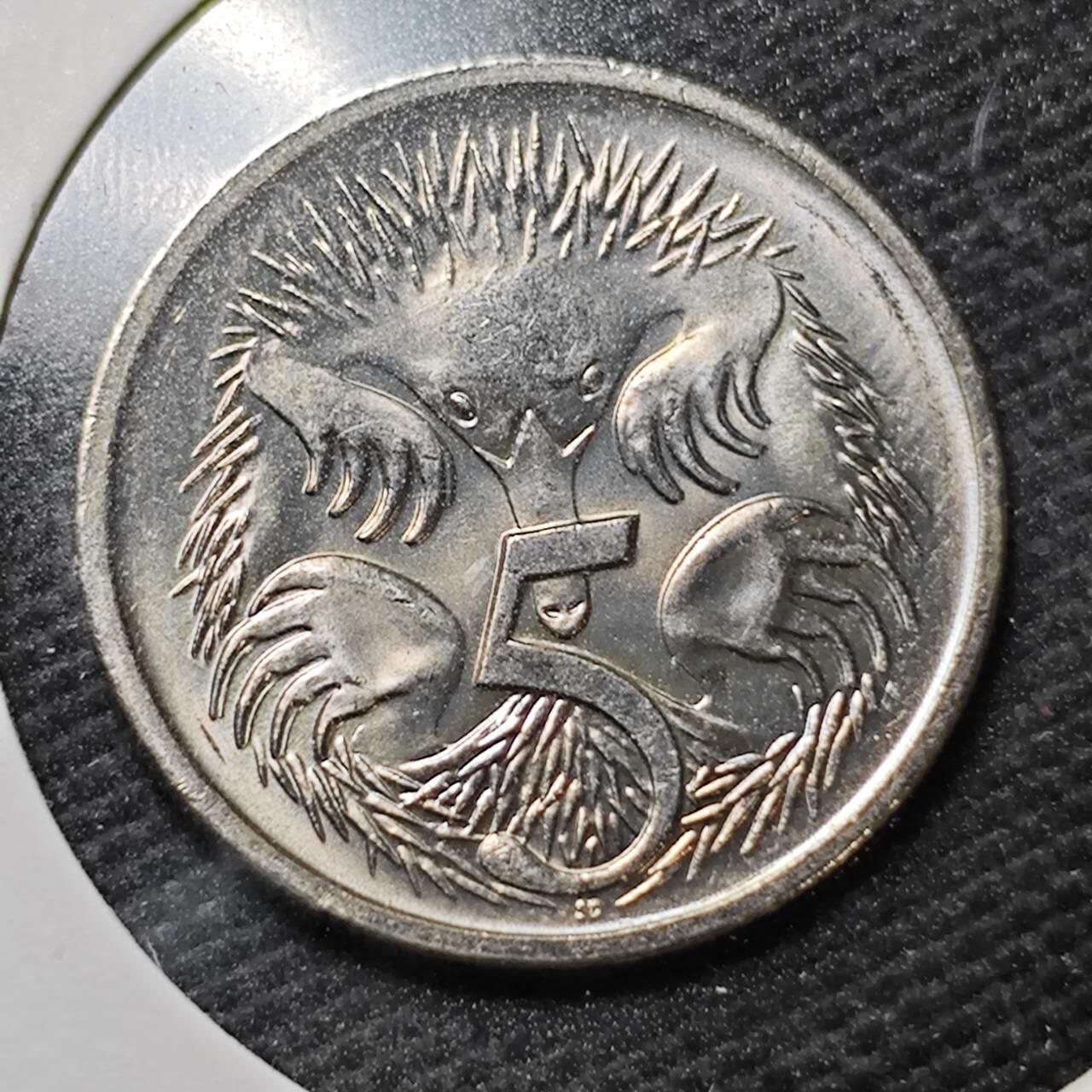 KK钱币收藏小铺  第358场  2月预留时间 周末发货  1996澳大利亚5分 好品 高冠