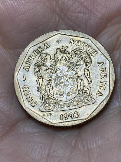 2025年第一百一十七场(总第一百四十三场）外国好品散币(免佣金) 南非🇿🇦1992年50分