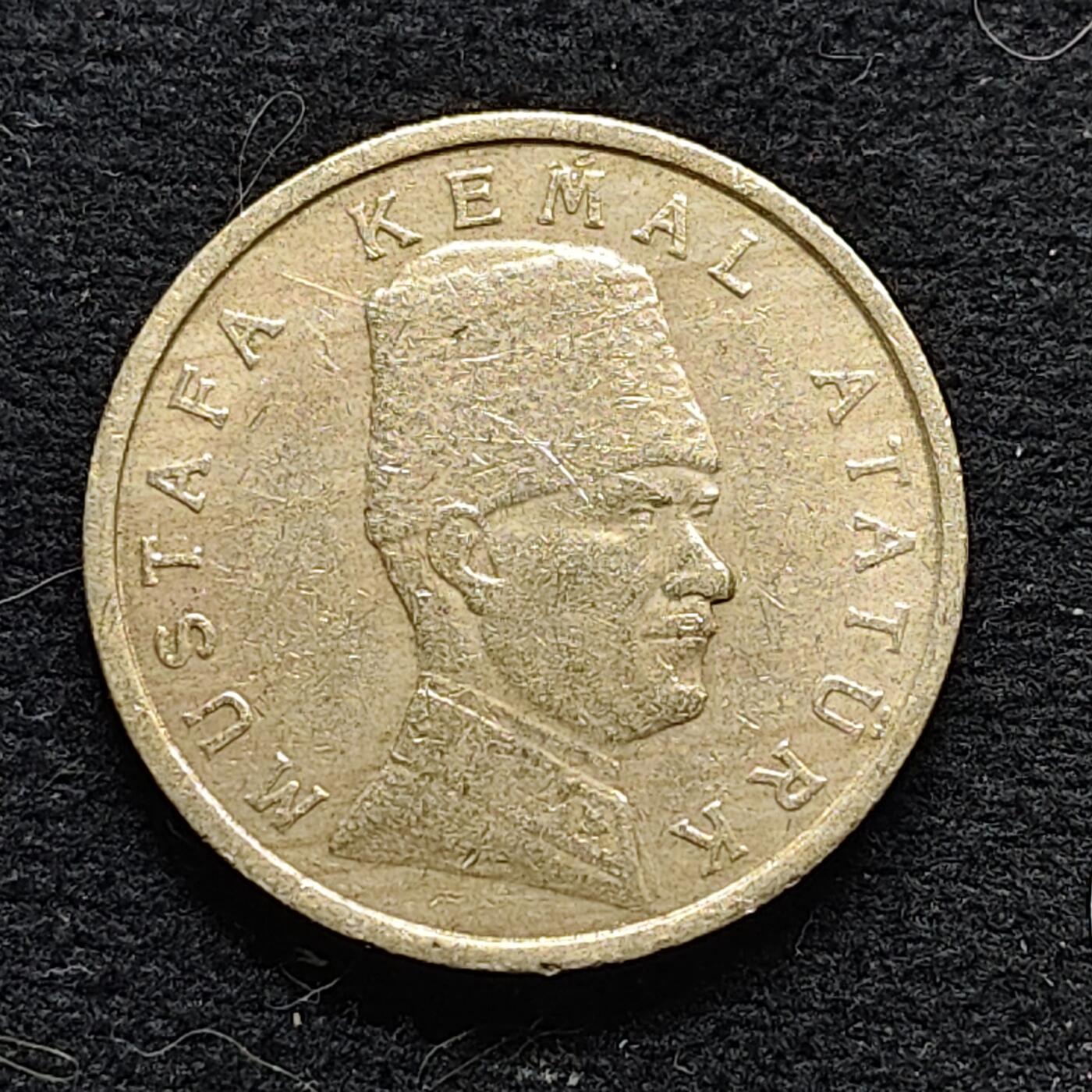 【全场包邮】纯粹捡漏拍472场（免费代拍第9场） 土耳其2000年100000里拉共和国75周年纪念币