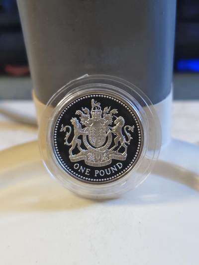 第179期拍卖【长期征集拍品】 - 英国2008年皇室神兽1英镑精制纪念银币发行5000枚，925银，发行5000枚，9.5克