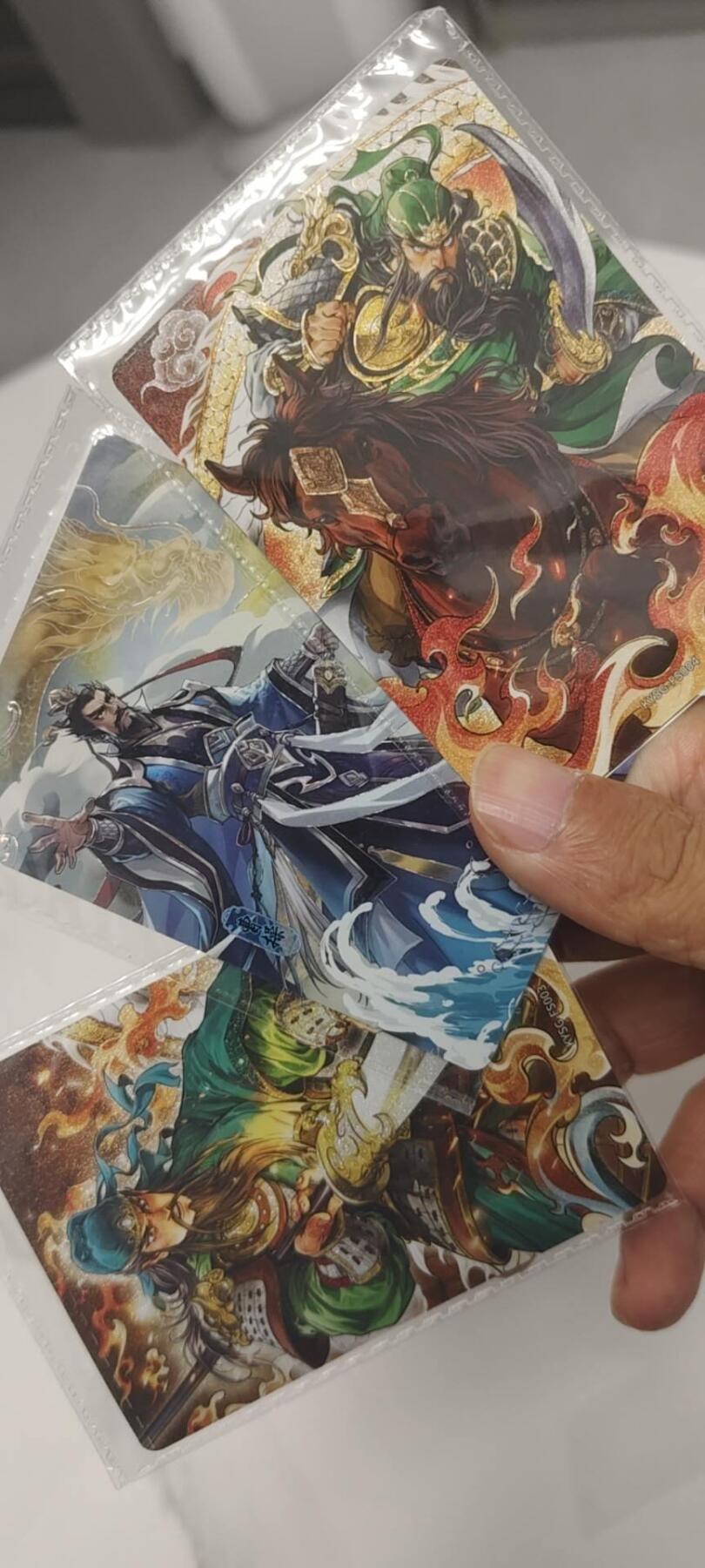 秋原瞳的小店第二十六期（持续收拍，日子飞快，转眼又是一年冬来到） 卡游三国浮生如梦关羽一组➕活动卡观沧海曹操