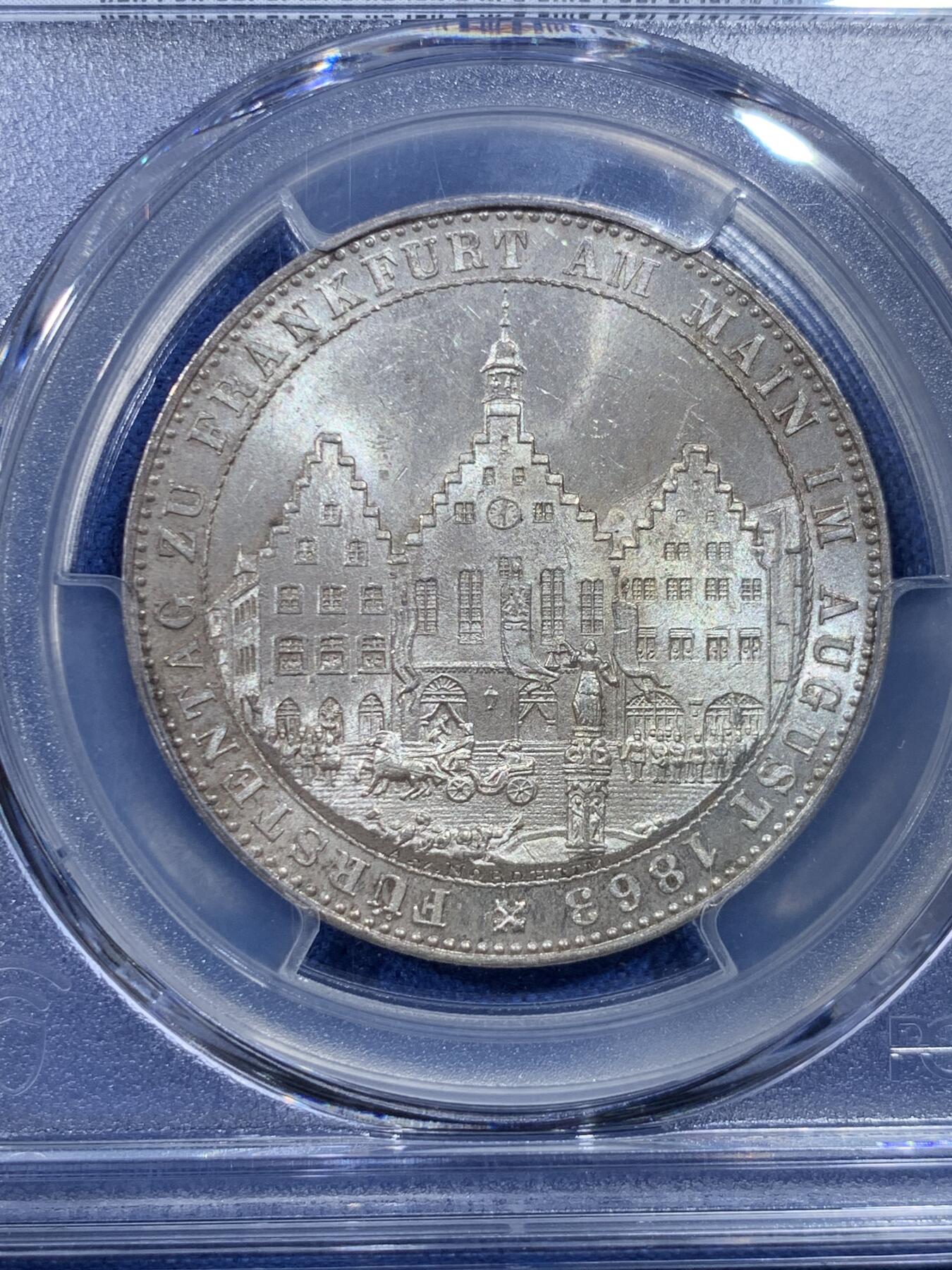 《竞宝斋》第432场 周日，周一 2场连拍 （全场包邮） PCGS MS64 德国1863年法兰克福王子议会泰勒银币，底板状态漂亮，经典的法兰克福市政厅