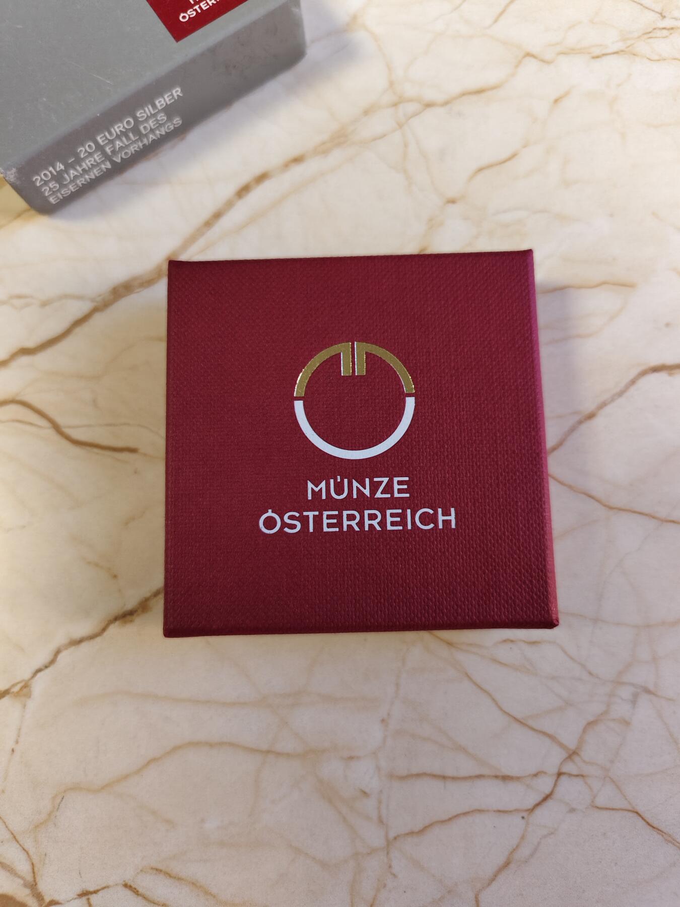 第180期拍卖【长期征集拍品】【北京币展专场】 获奖奥地利2014年柏林墙铁幕倒下25周年纪念银币，900银，20克