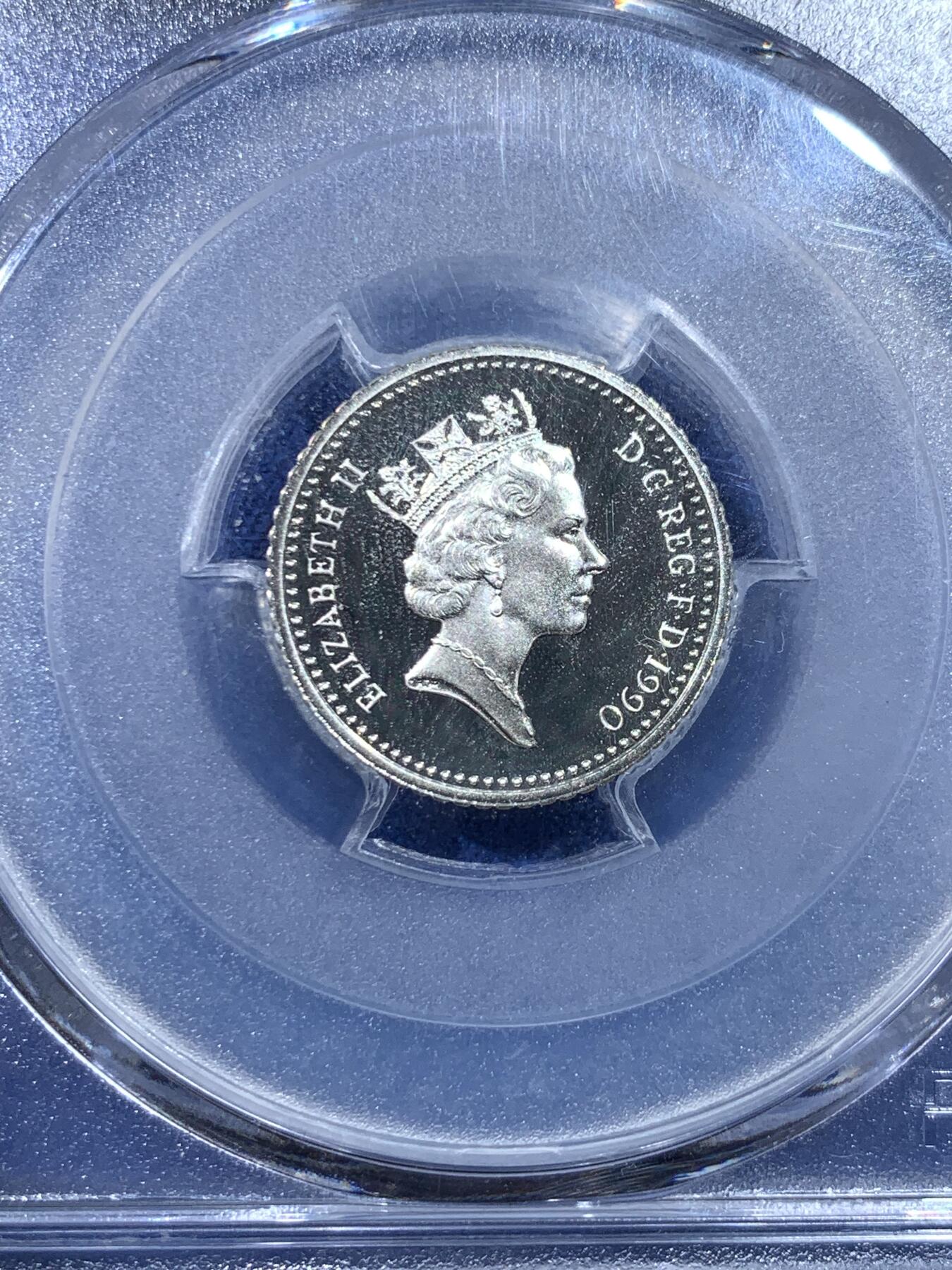 《竞宝斋》第432场 周日，周一 2场连拍 （全场包邮） PCGS PR68DCAM 英国 1990年 精制5便士银币 发行量35000枚，PCGS季军分