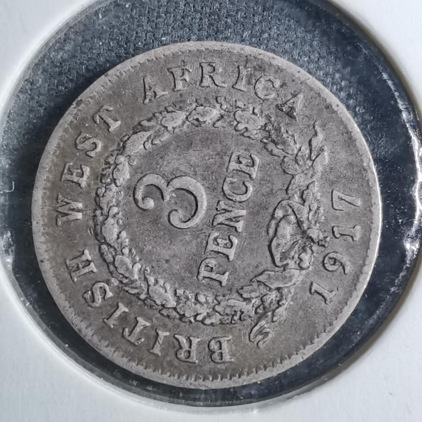 沼泽如烟--第887场 英属西非1917年3便士银币