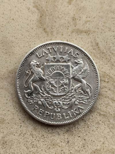 道一币馆币章第一百五十二场 - 拉脱维亚1925年盾徽2拉特银币