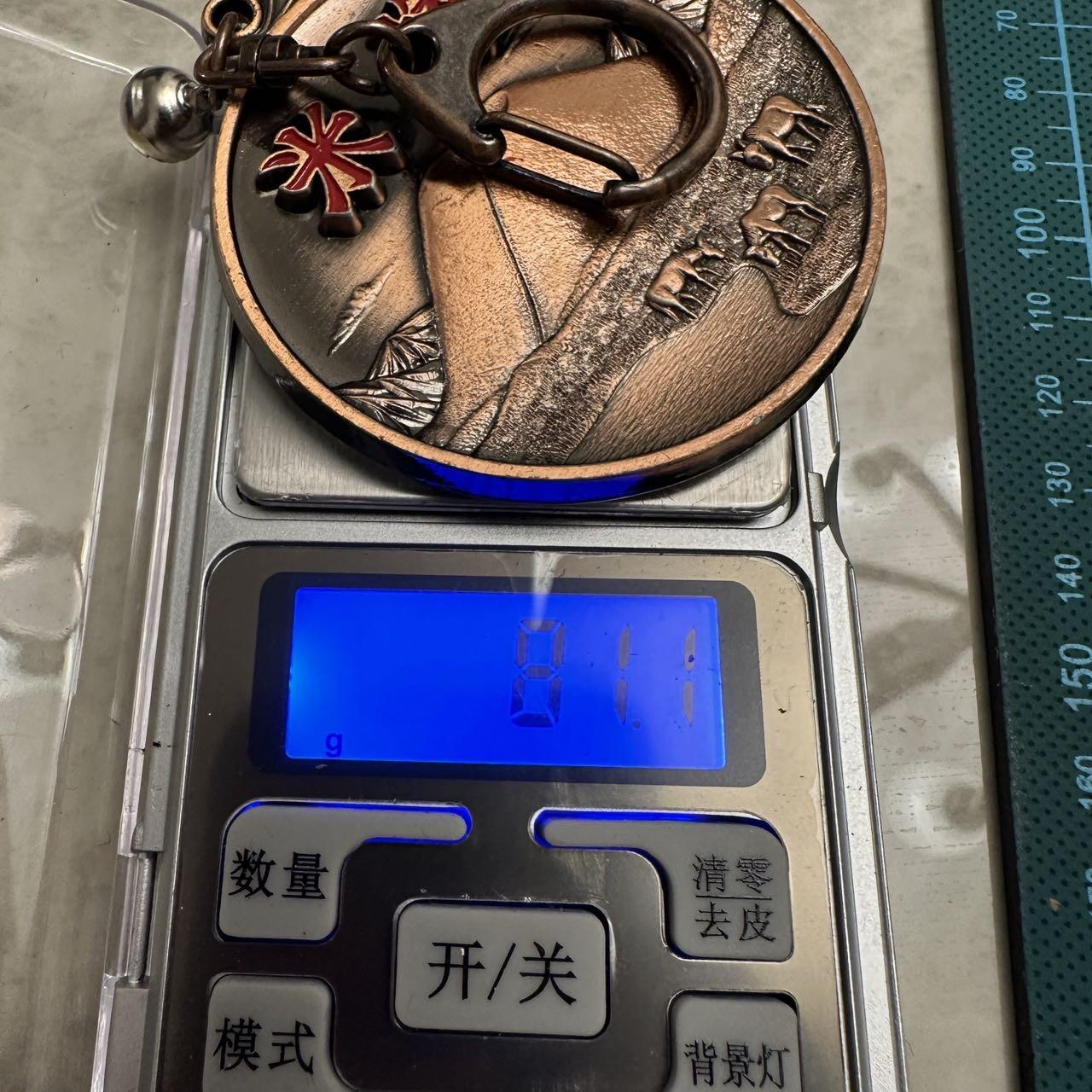 蒂克钱币-第46场 日本章牌专场 日本 阿苏山 高浮雕纪念章 63mm 81g