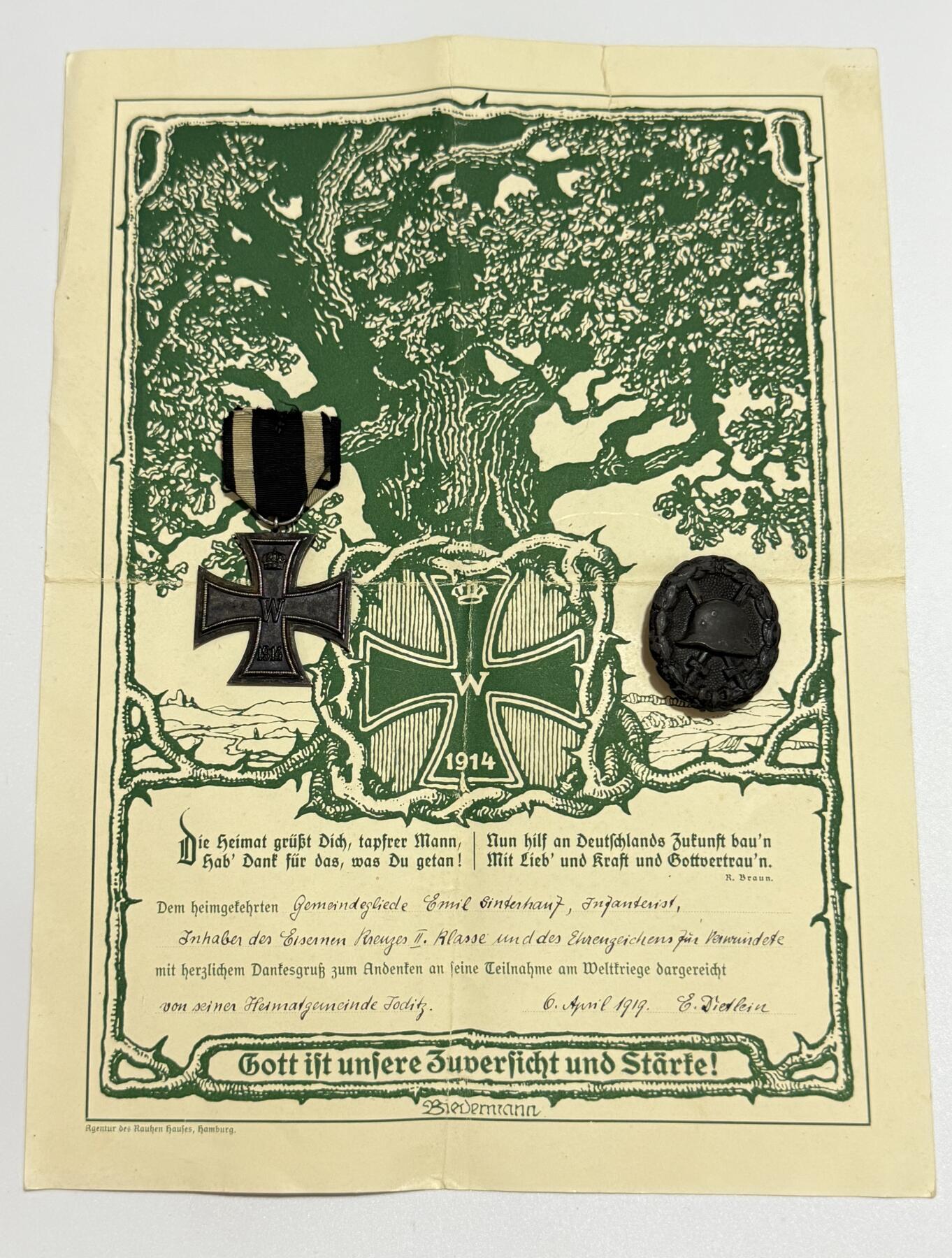 韵星假日精品2025秋季军品类拍卖会-- Rimey Holidays Boutique 2025 Autumn Militaria Sale 一战老兵归乡致敬函 获得者获得二级铁十字勋章和黑色战伤奖章 致敬函和两枚章一组