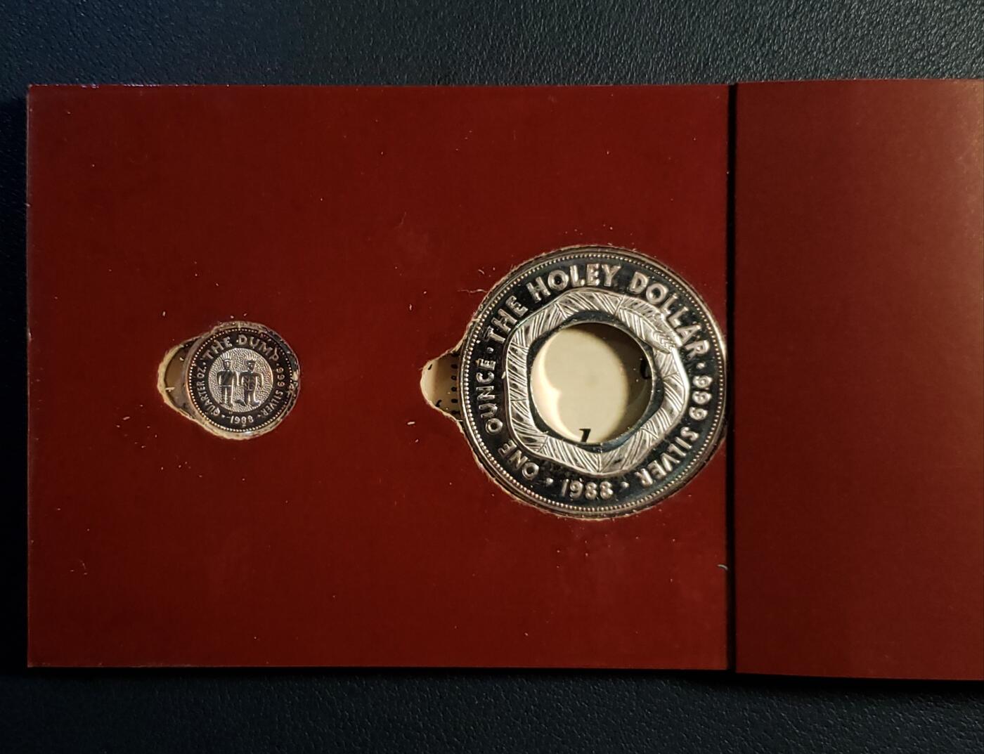 世界各国银币章专场（第23场） 原装证书册1988年澳大利亚25分、1元子母精制银币（带彩）