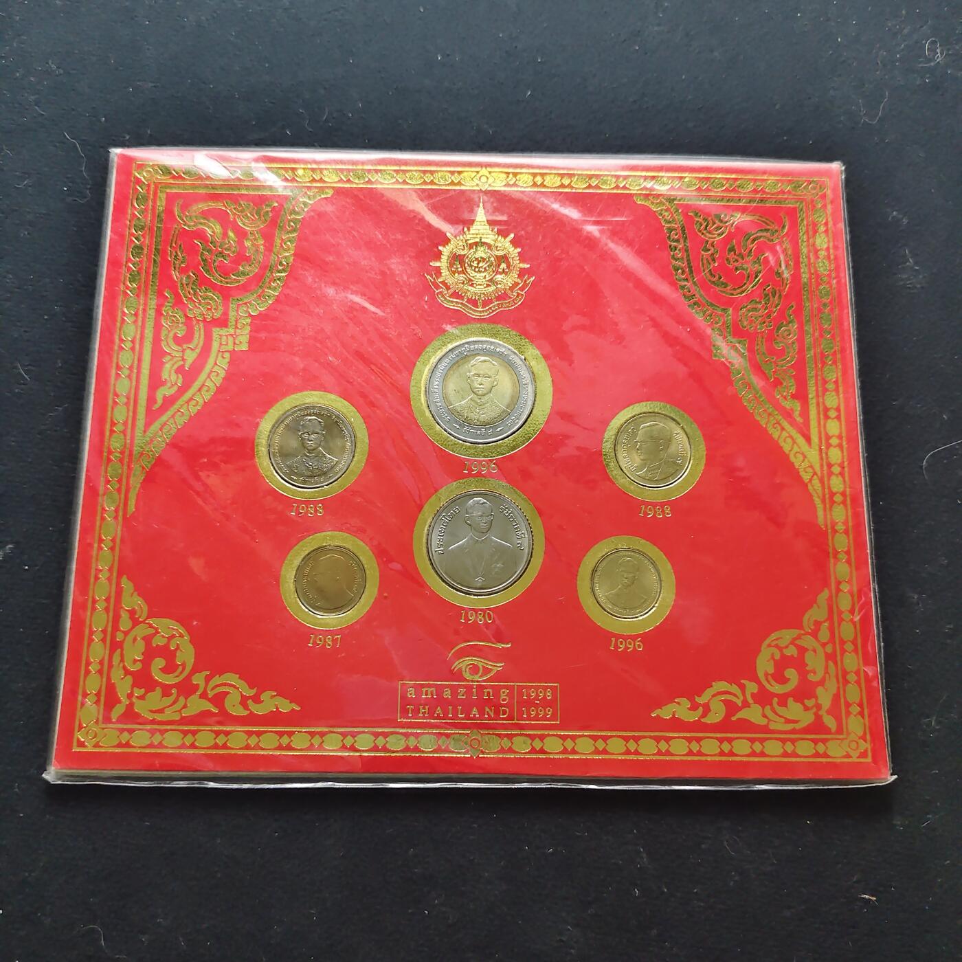 【全场包邮】纯粹捡漏拍472场（免费代拍第9场） 泰国1996年拉玛九世国王登基50周年卡装6枚套币