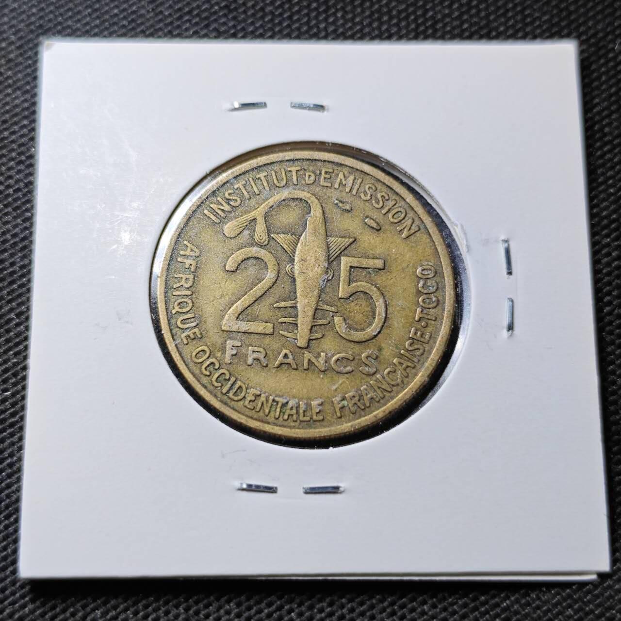 KK钱币收藏小铺  第359场  2月预留时间 周末发货  1957法属西非25法郎