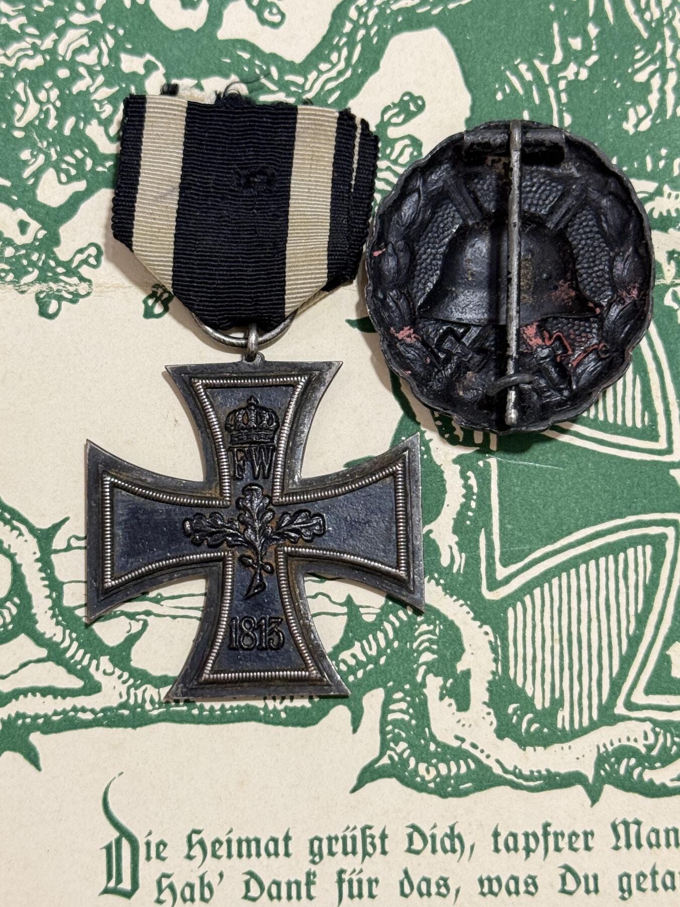 韵星假日精品2025秋季军品类拍卖会-- Rimey Holidays Boutique 2025 Autumn Militaria Sale 一战老兵归乡致敬函 获得者获得二级铁十字勋章和黑色战伤奖章 致敬函和两枚章一组