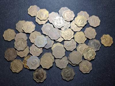 KK钱币收藏小铺  第359场  2月预留时间 周末发货 -  菲律宾老版5分铜币 多边形边设计 一组47枚