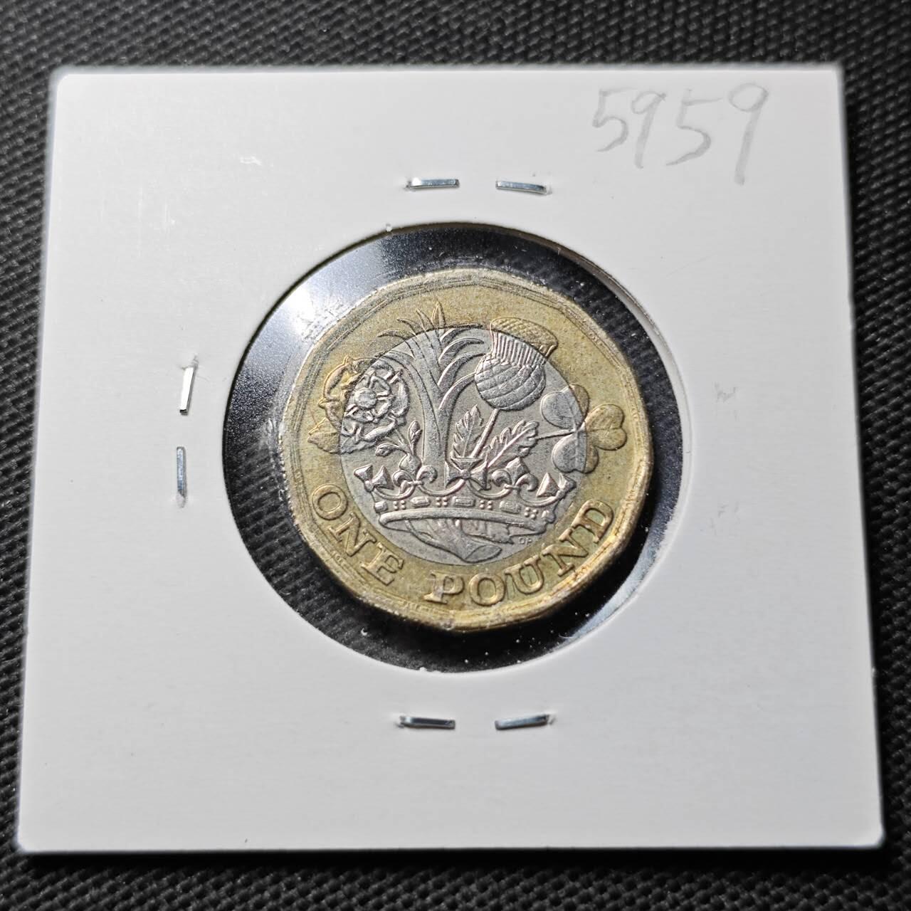 KK钱币收藏小铺  第359场  2月预留时间 周末发货  英国1镑