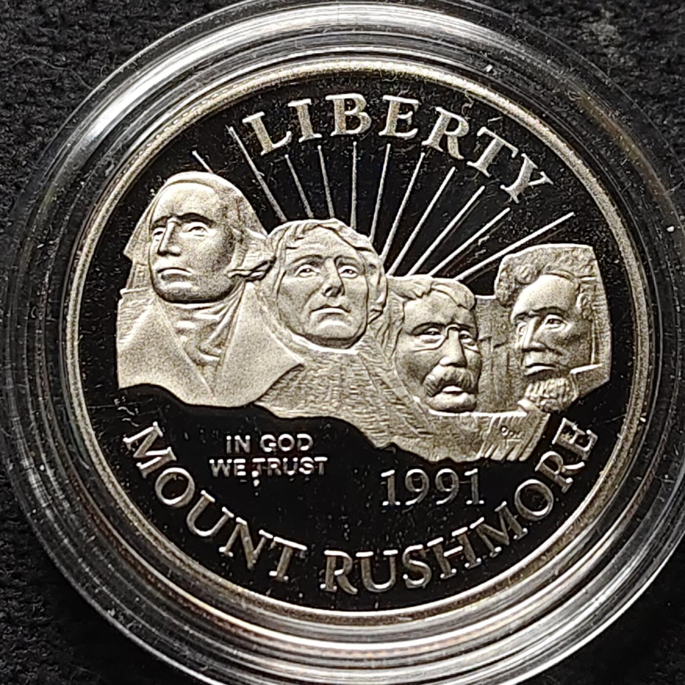 【全场包邮】纯粹捡漏拍472场（免费代拍第9场） 美国1991年半元拉什莫尔山建成50周年精制纪念币