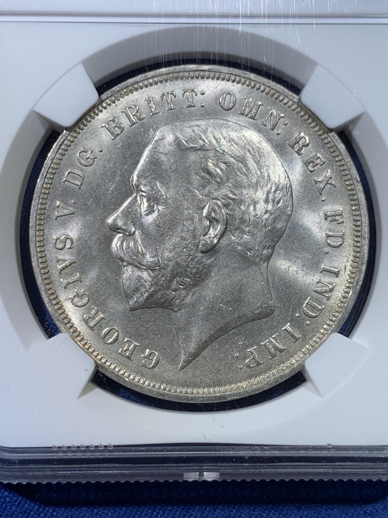 《竞宝斋》第432场 周日，周一 2场连拍 （全场包邮） NGC MS63 英国1935年乔治五世1克朗木马剑银币 状态极佳