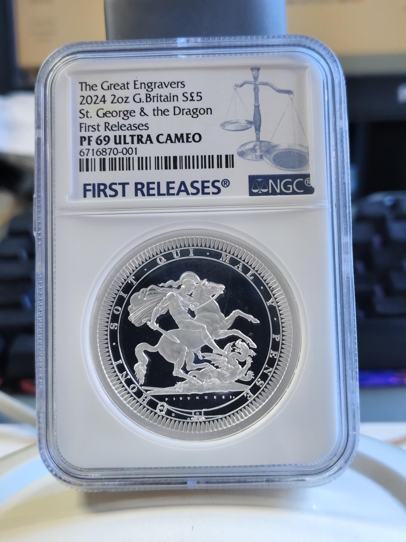 第179期拍卖【长期征集拍品】 2024年英国5镑 伟大雕刻师系列马剑精制纪念2盎司银币NGC PF69首期 蓝无盒证书。2盎司，999银