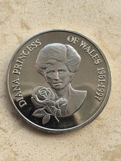 道一币馆币章第一百五十二场 -  特克斯和科斯群岛1998年戴安娜王妃逝世1周年5克朗纪念币