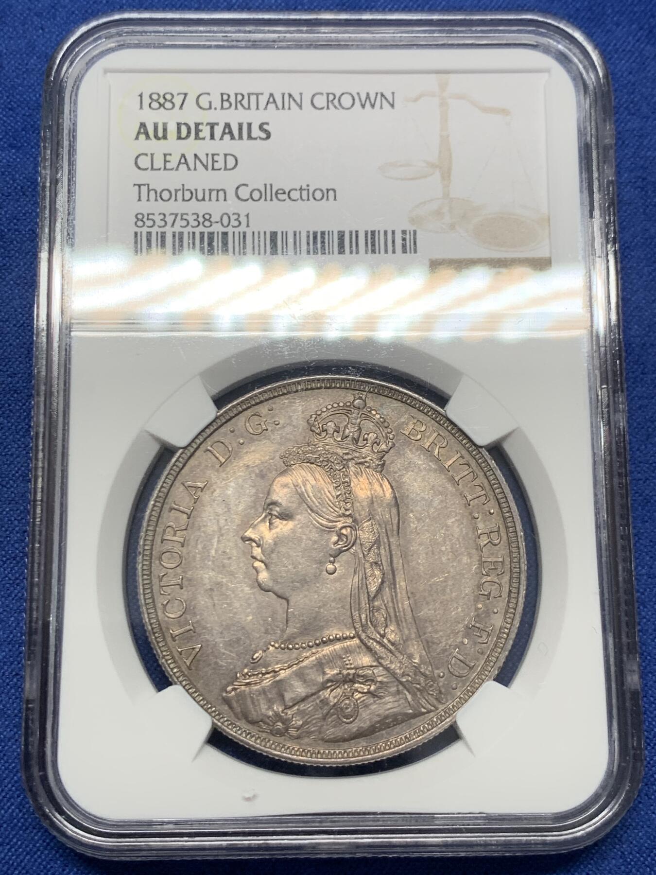 《竞宝斋》第432场 周日，周一 2场连拍 （全场包邮） NGC AUD 1887年英国维多利亚高冠马剑克朗 错杀，英国钱币名家Thorbum旧藏，双面包浆极美，适合自藏
