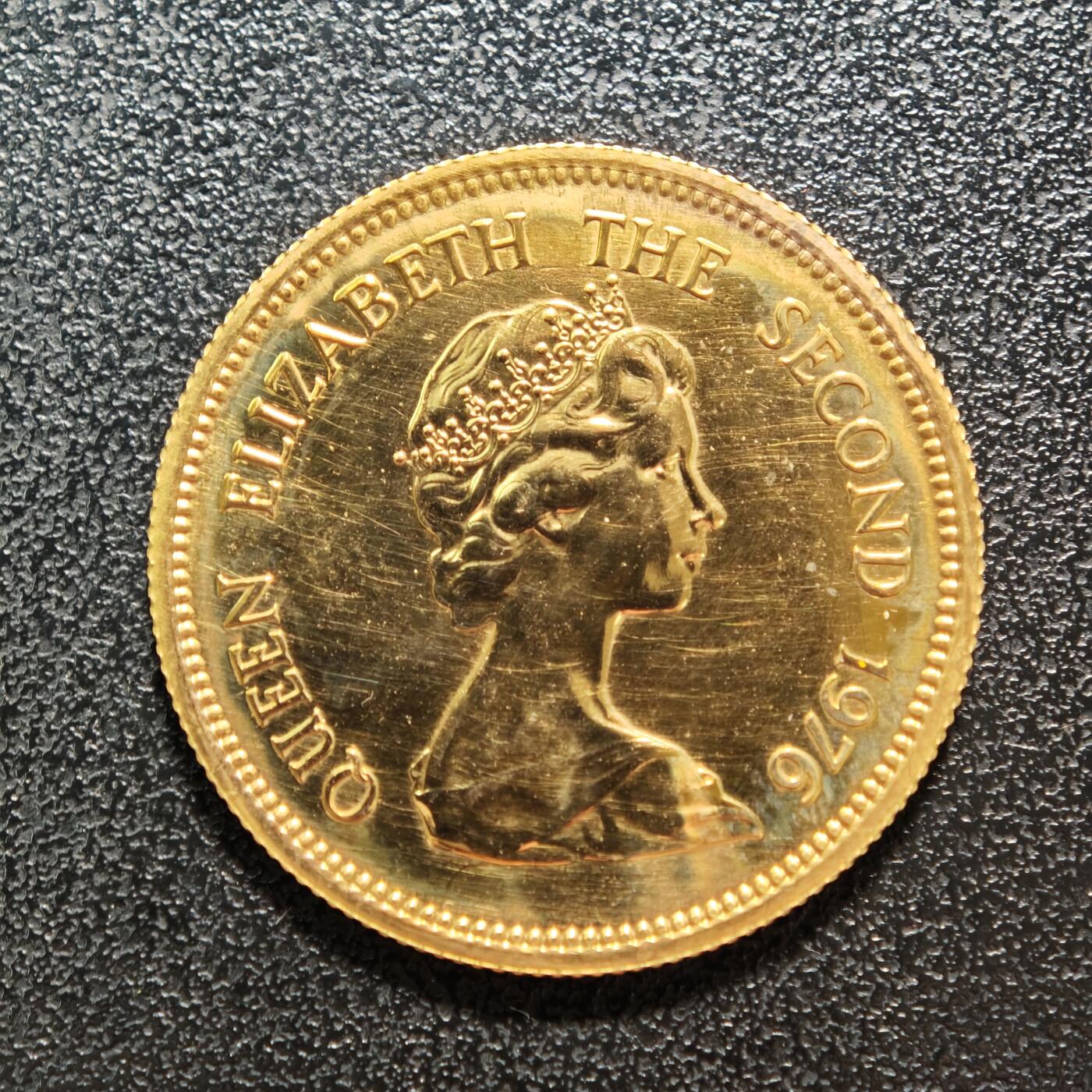 【德藏】世界币章拍卖第151期（拍品征集中~欢迎藏友联系） 1976年 中国香港首套龙年1000元纪念金币 917金 15.97克（本期难得将十二生肖凑齐，并均有上拍，欢迎查看其他生肖）