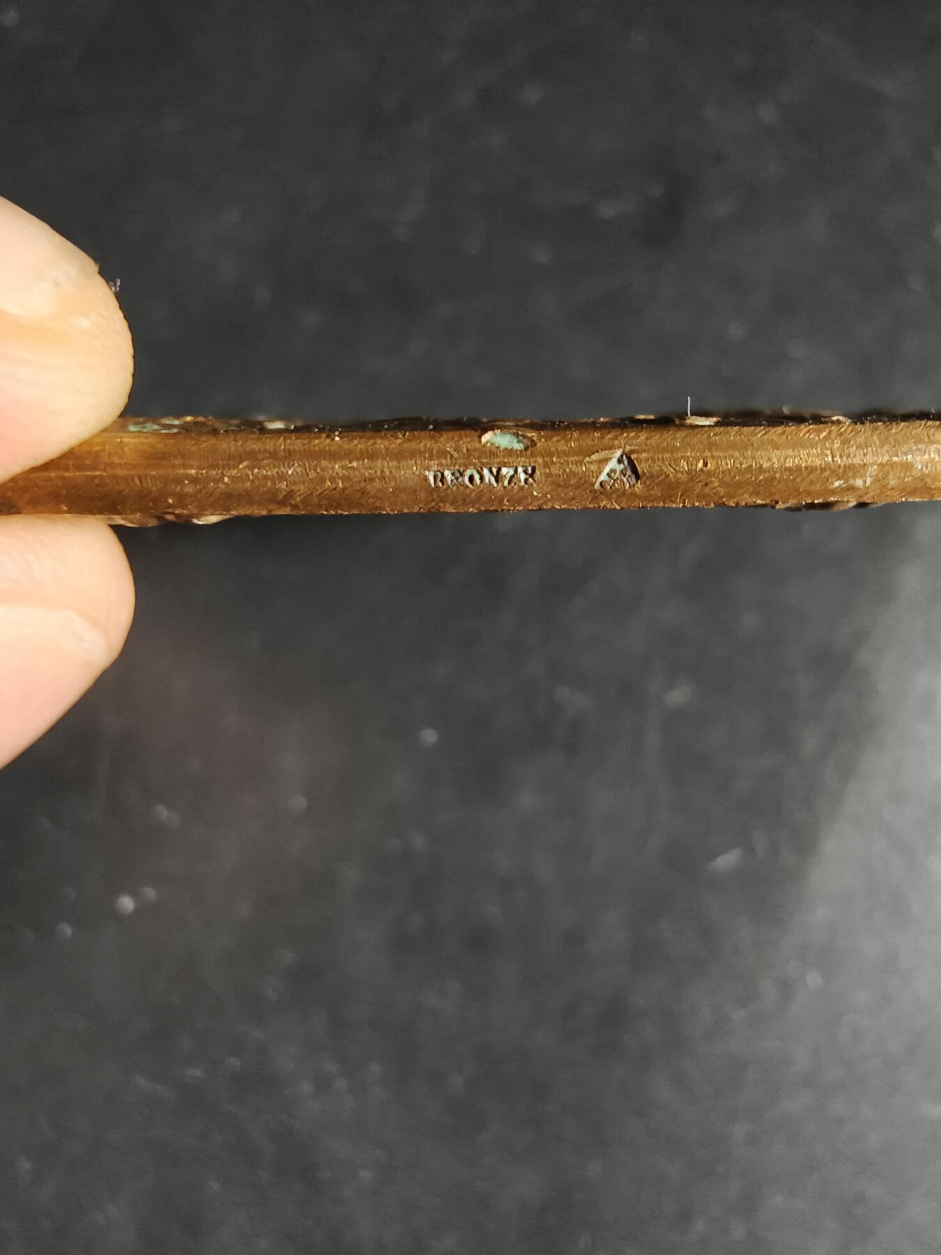 老王徽章第159期  法国迪耶普市方形大铜章     尺寸50×38mm.    重量53.4g