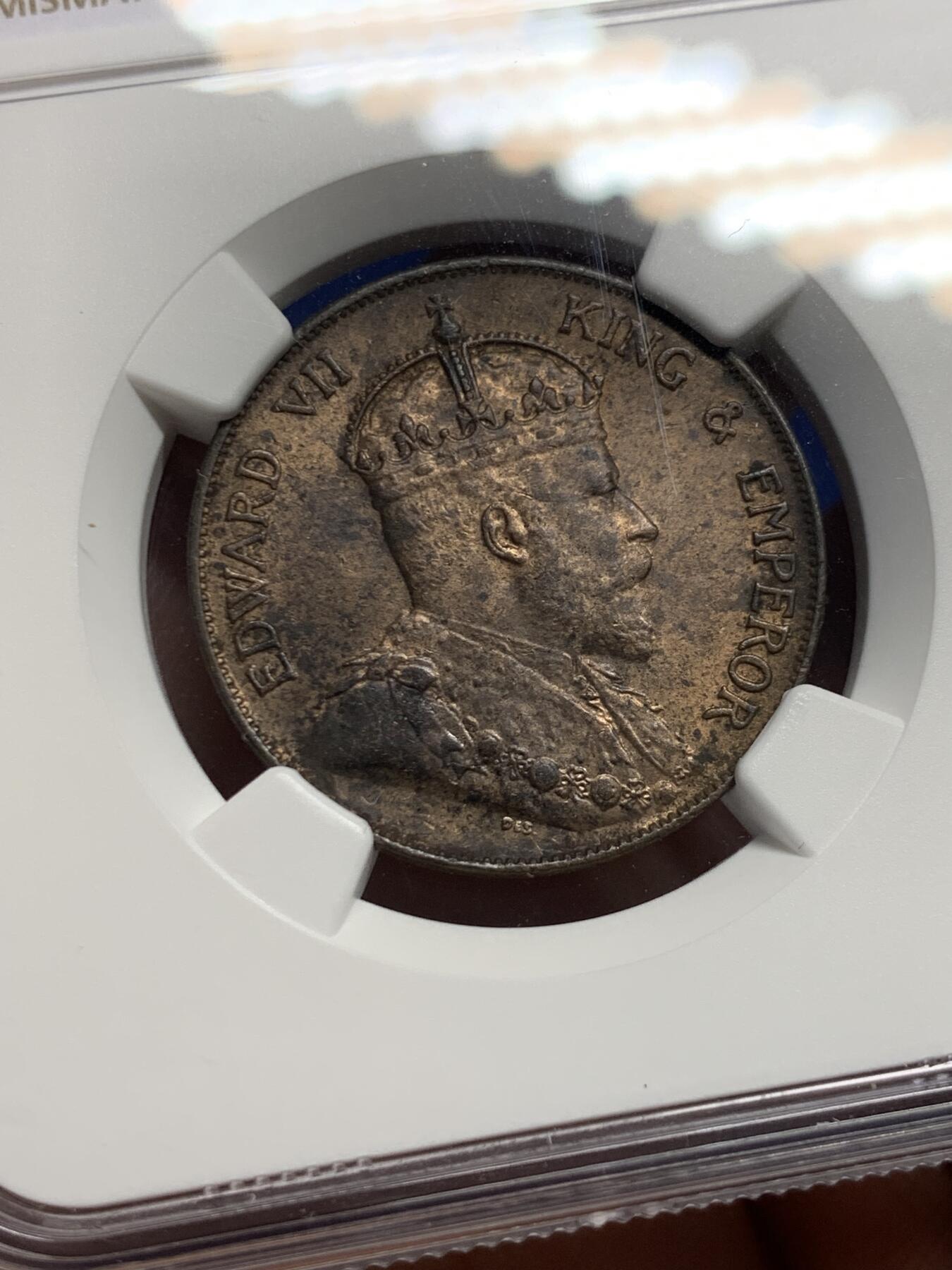 《竞宝斋》第433场 周日，周一 2场连拍 （全场包邮） NGC UNC 香港 1904H年 一仙 爱德华 铜币 原味包浆 人像清晰