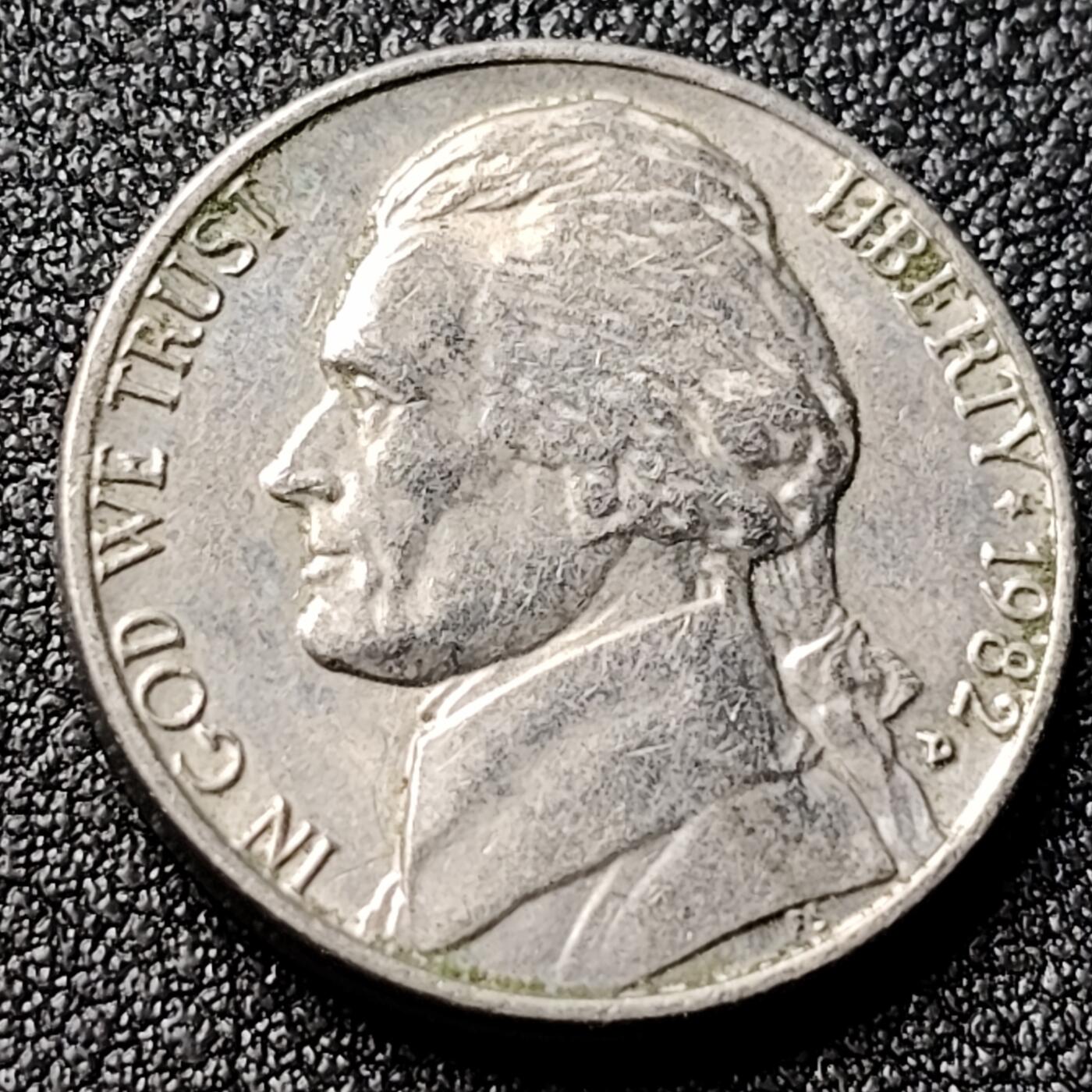 泉币菌-第118场-精品福利场 美品 美国1982年5美分纪念币 杰斐逊 及 故居蒙蒂塞洛庄园 21mm 