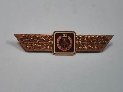 韵星假日拍卖第二十九期 -- Rimey Holidays Auction 29 - 民主德国三级通用技能证章