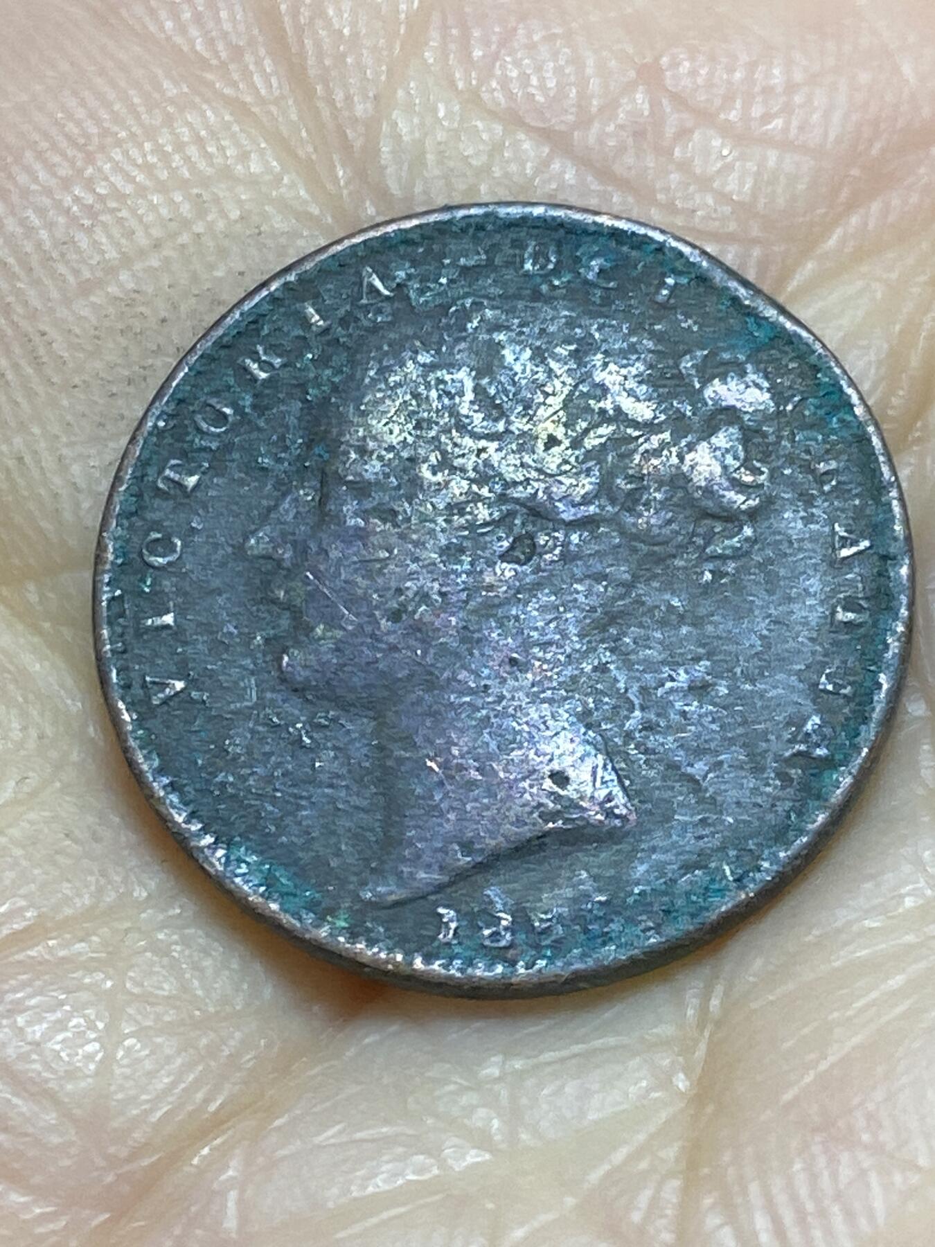 2025年第一百一十八场(总第一百四十四场）外国好品散币(免佣金) 英国🇬🇧1855年1法新(维多利亚女王青年时期，第一版))