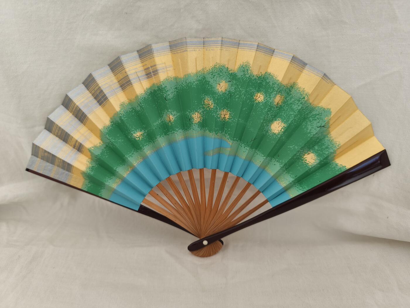 海外回流精品拍卖11.2 原盒全新日本回流小扇子一把