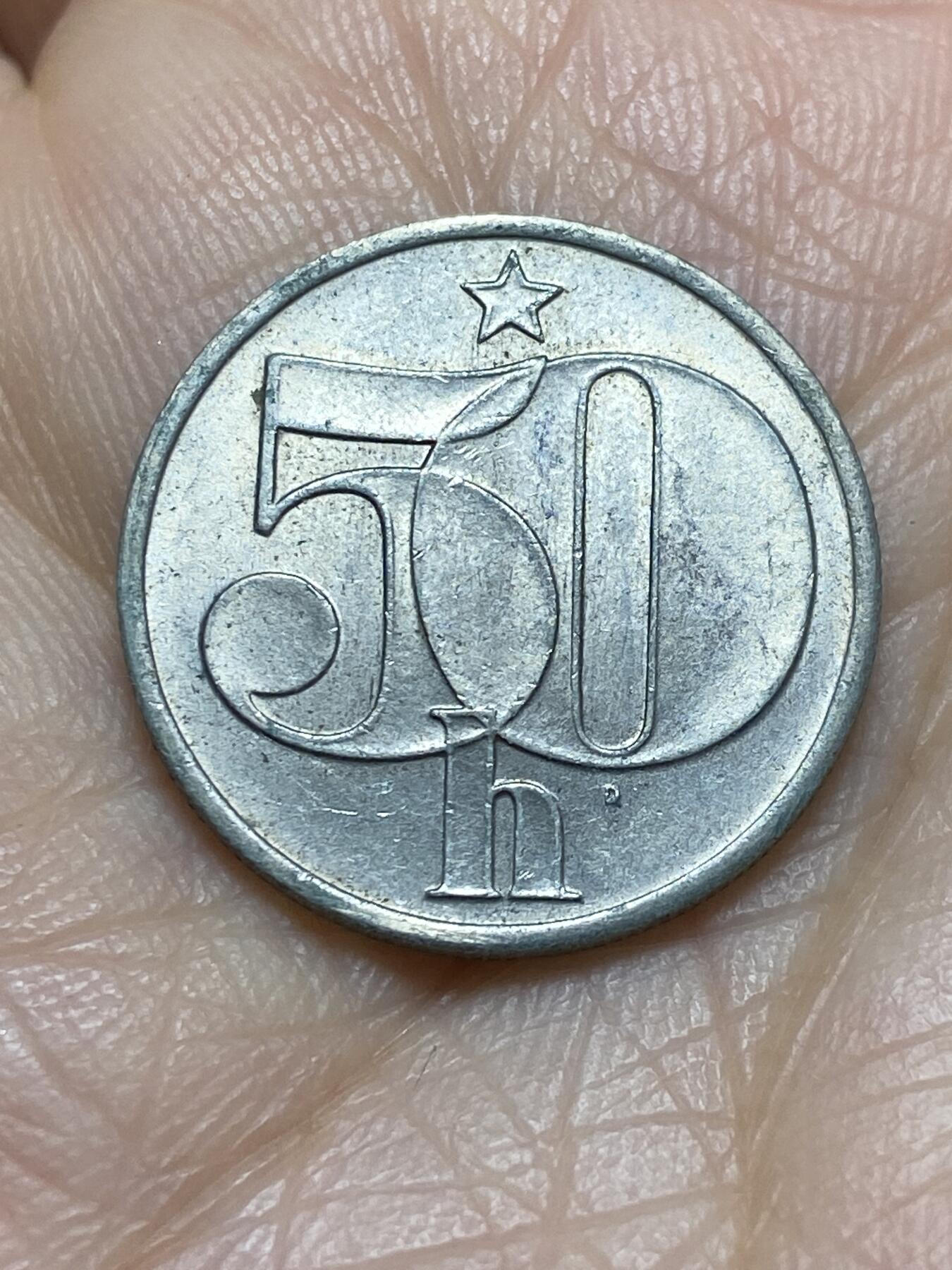 2025年第一百一十八场(总第一百四十四场）外国好品散币(免佣金) 捷克斯洛伐克1982年50赫勒(社会主义共和国时期第二版)