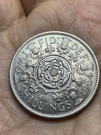 2025年第一百一十八场(总第一百四十四场）外国好品散币(免佣金) - 英国🇬🇧1964年2先令(伊丽莎白二世青年桂冠，第二版)