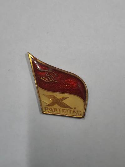 韵星假日拍卖第二十九期 -- Rimey Holidays Auction 29 - 民主德国社会统一党党代会证章