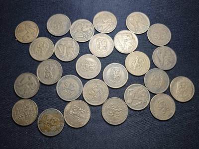 KK钱币收藏小铺  第359场  2月预留时间 周末发货 -  捷克斯洛伐克一组1克朗铜币26枚